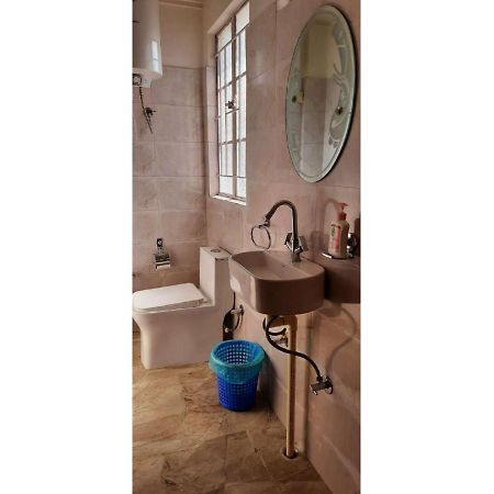East Blue Homestay Σιλόνγκ Εξωτερικό φωτογραφία