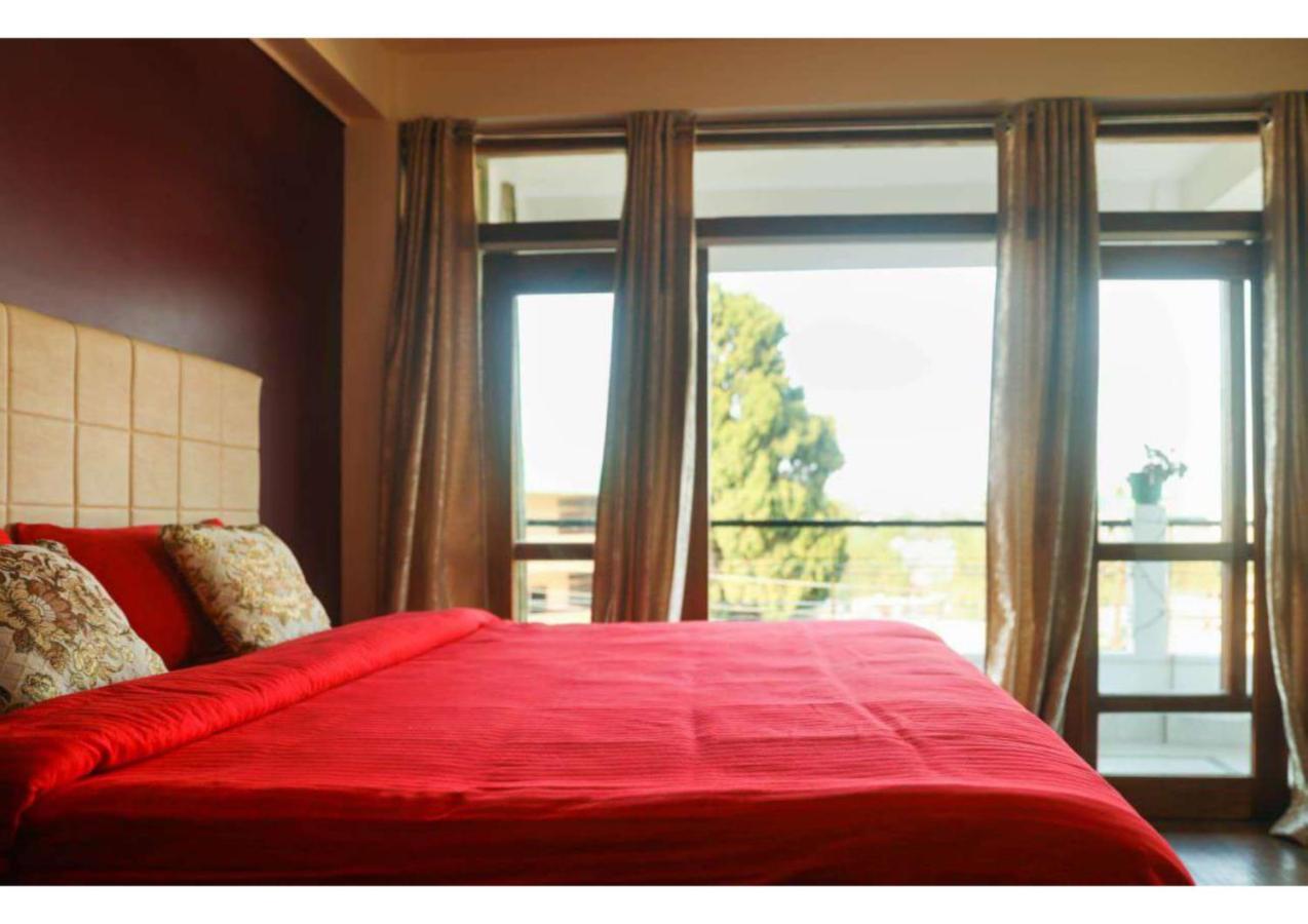 East Blue Homestay Σιλόνγκ Εξωτερικό φωτογραφία