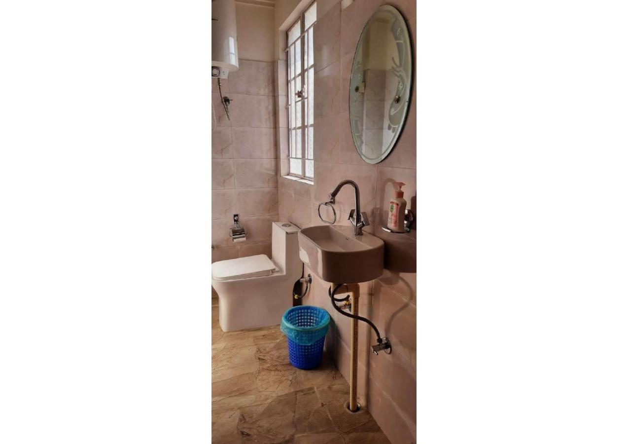 East Blue Homestay Σιλόνγκ Εξωτερικό φωτογραφία